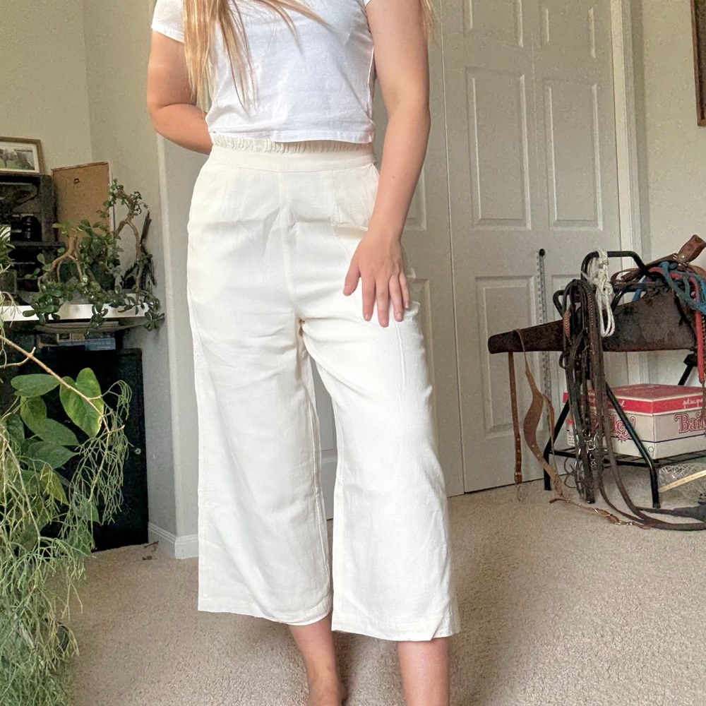 YAS freja wide culotte pants in the color eggnog size M NWT